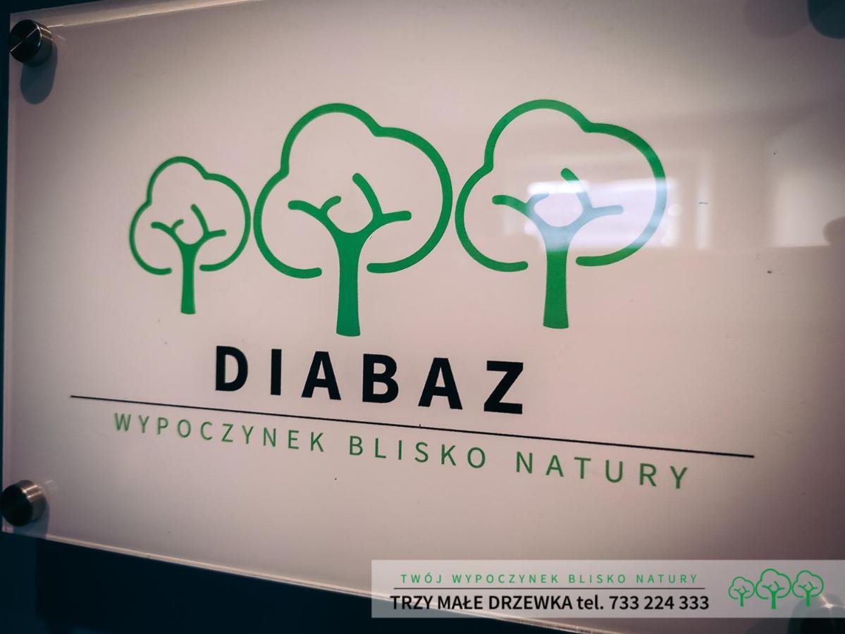 Trzy Male Drzewka Apartment Wielka Wies  ภายนอก รูปภาพ